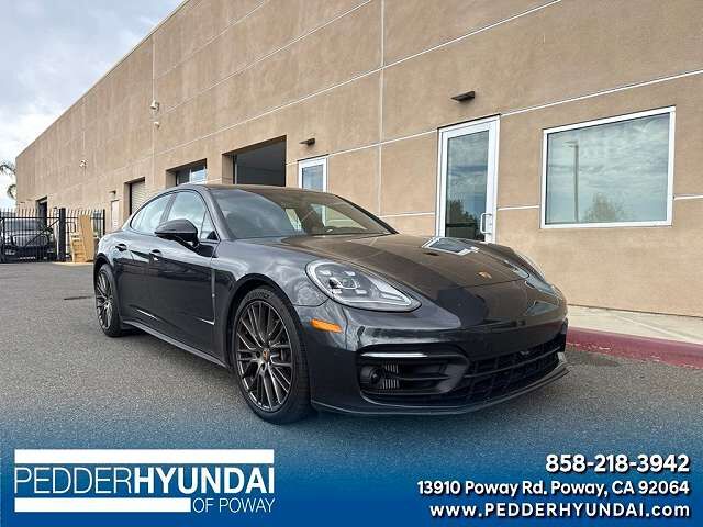 2023 PORSCHE Panamera