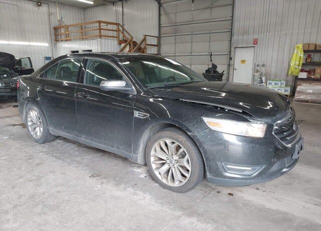 2013 FORD Taurus