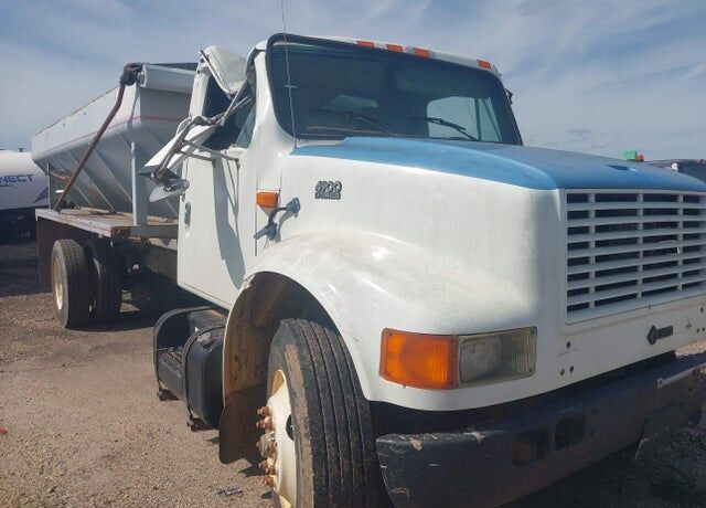 1995 INTERNATIONAL 4900