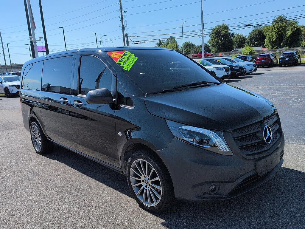 2021 MERCEDES-BENZ METRIS