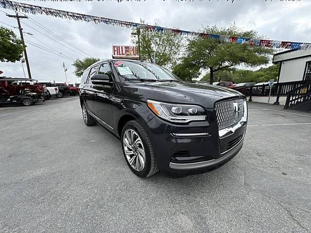 2023 LINCOLN Navigator