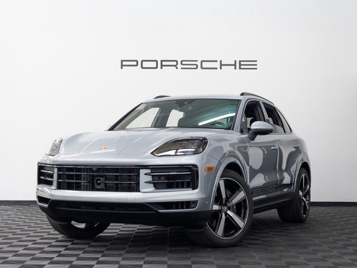 2026 PORSCHE Cayenne