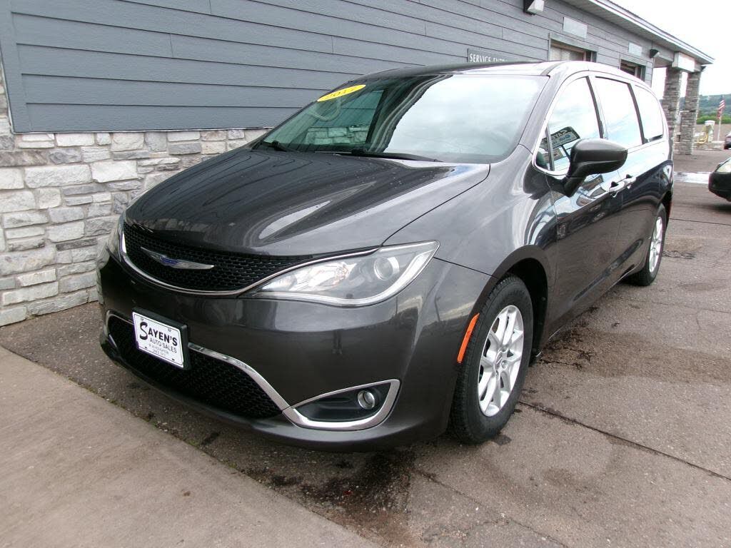 2017 CHRYSLER Pacifica