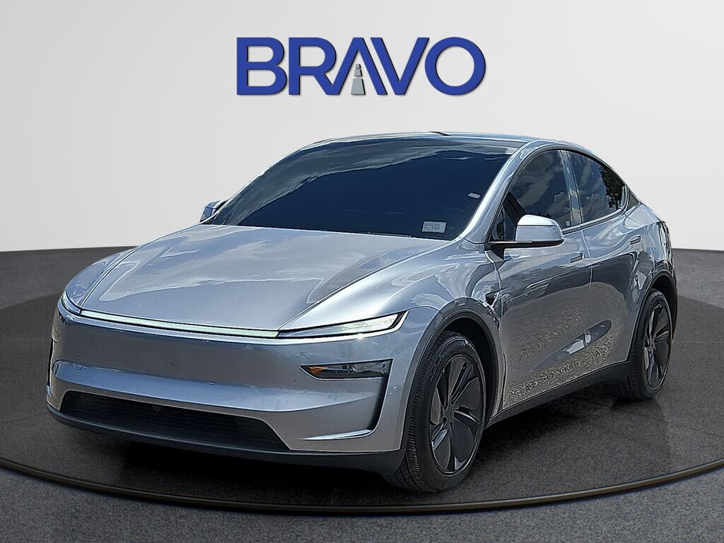2026 TESLA Model Y