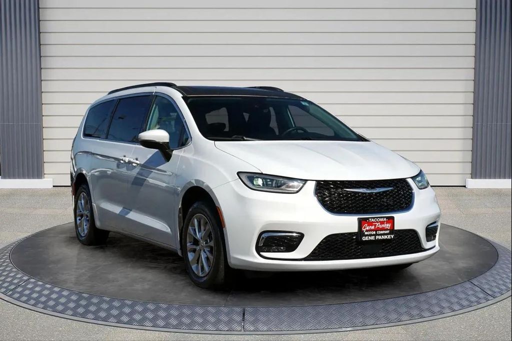 2022 CHRYSLER Pacifica