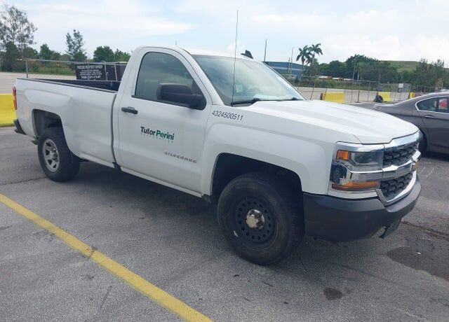 2017 CHEVROLET Silverado
