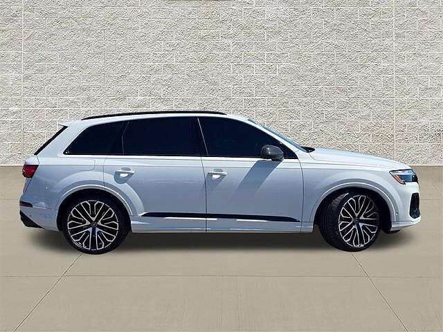 2025 AUDI SQ7