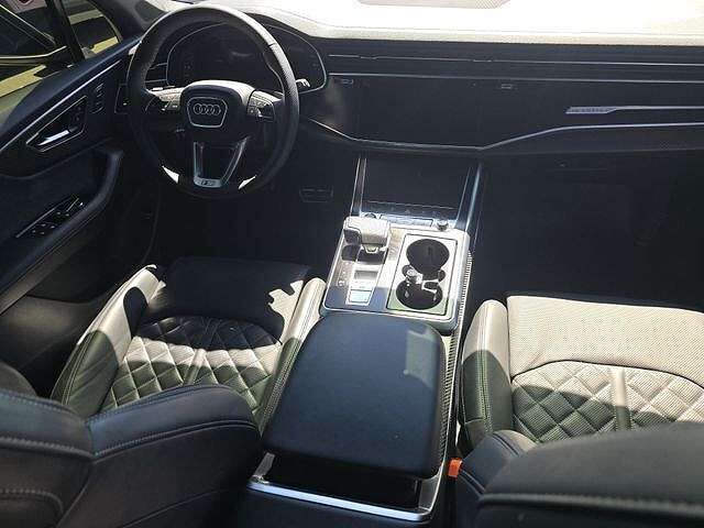 2025 Audi SQ7