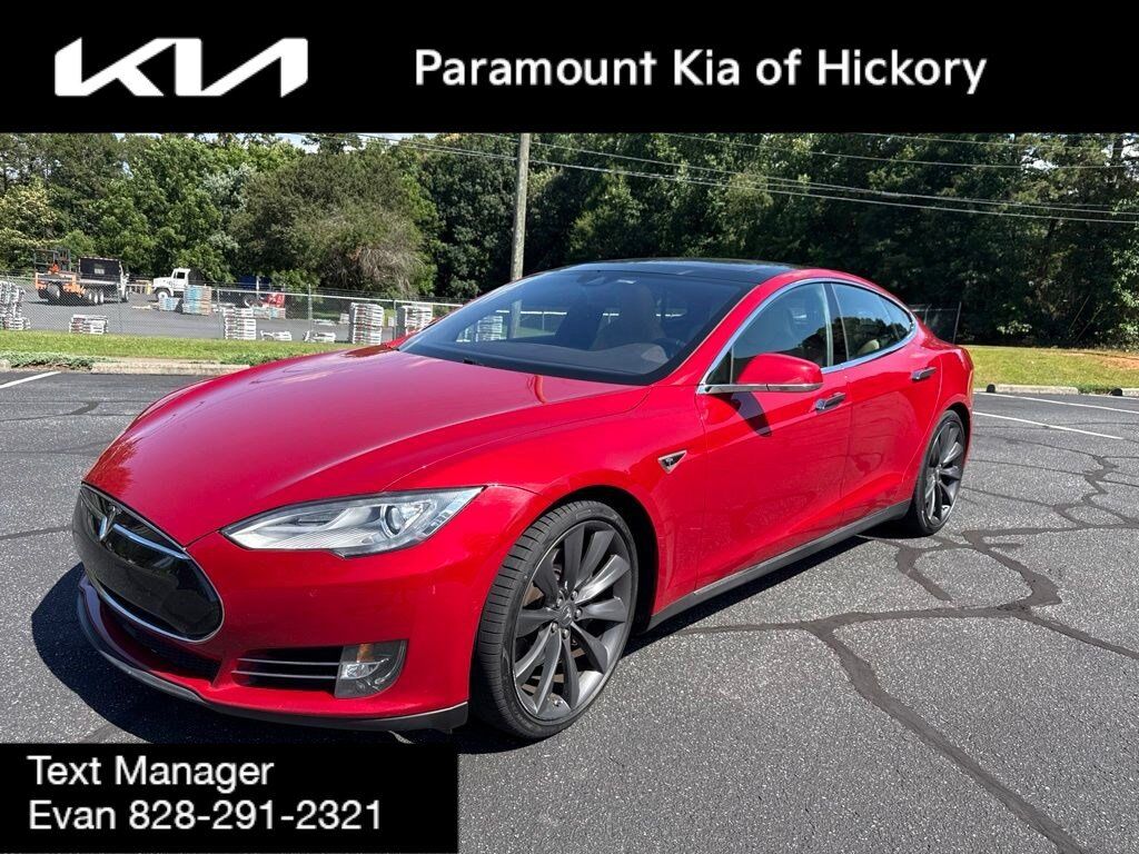 2016 TESLA Model S