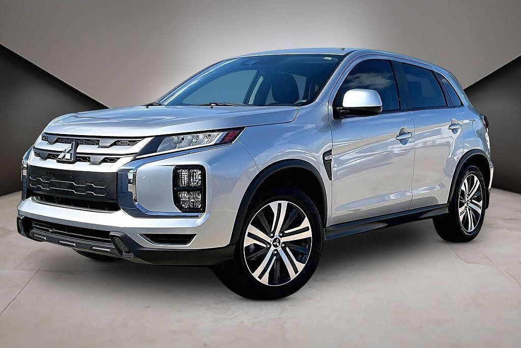 2025 MITSUBISHI Outlander Sport