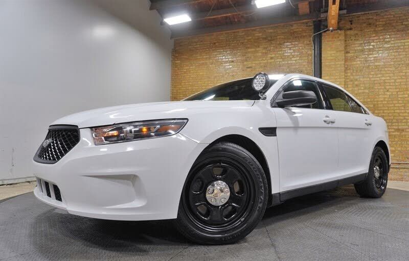 2016 FORD Taurus
