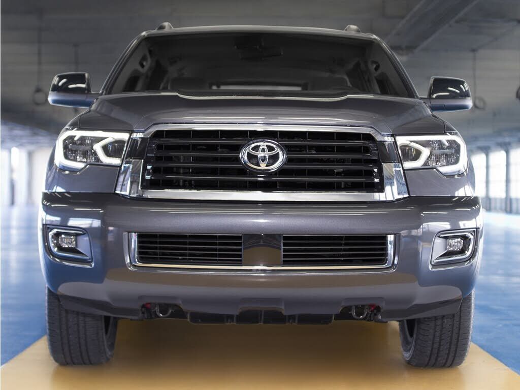 2018 TOYOTA Sequoia