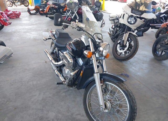 2001 HONDA VT750