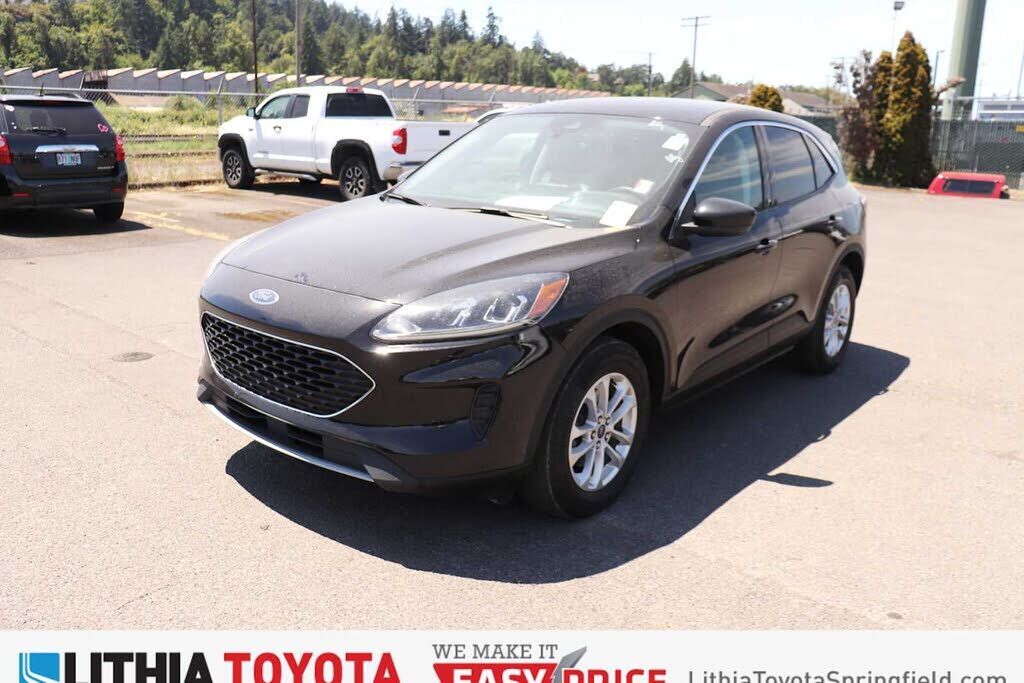 2021 FORD Escape