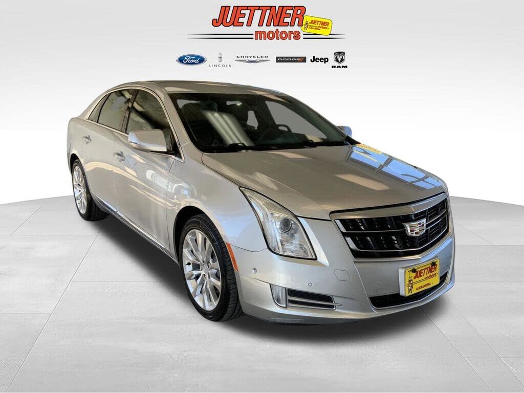 2016 CADILLAC XTS