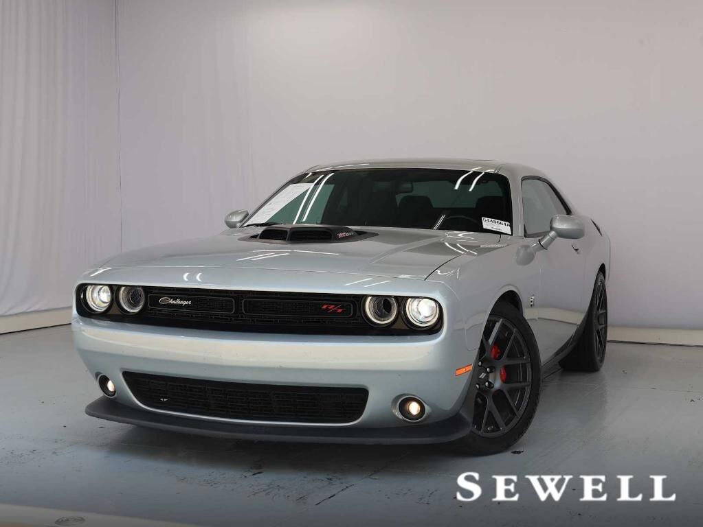 2019 DODGE Challenger