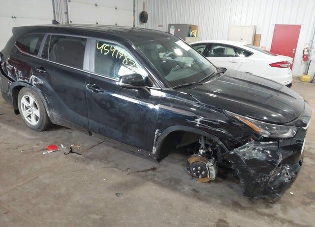 2023 TOYOTA Highlander