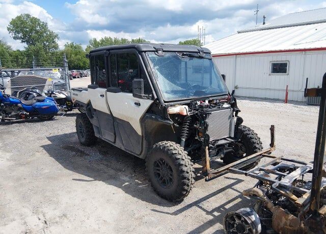 2026 CAN-AM Commander