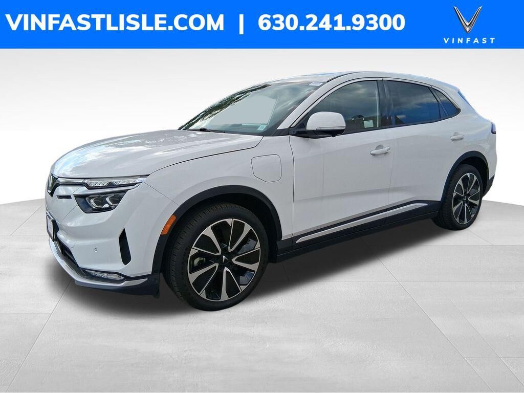 2025 VINFAST VF 8