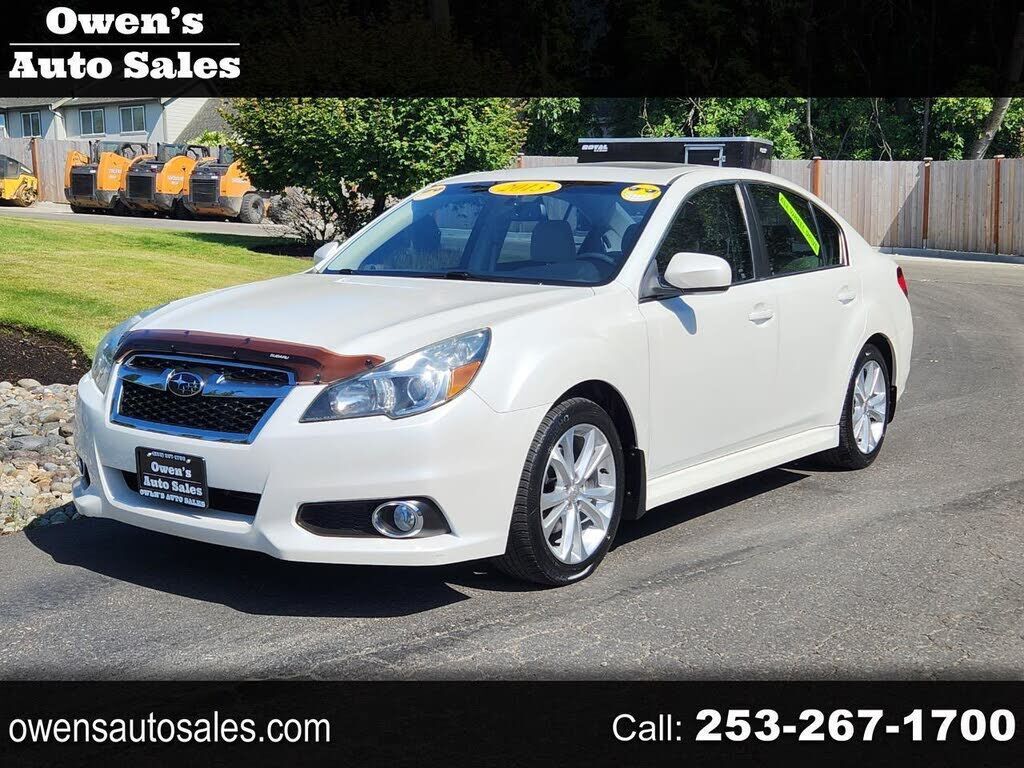 2013 SUBARU Legacy