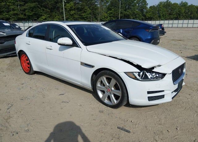 2017 JAGUAR XE