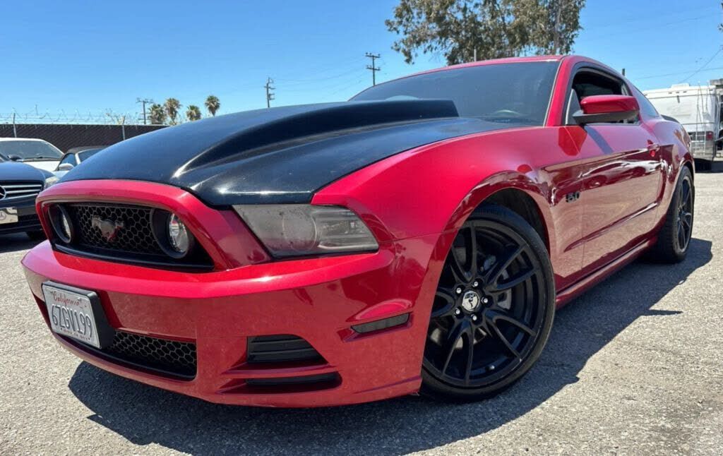 2013 FORD Mustang