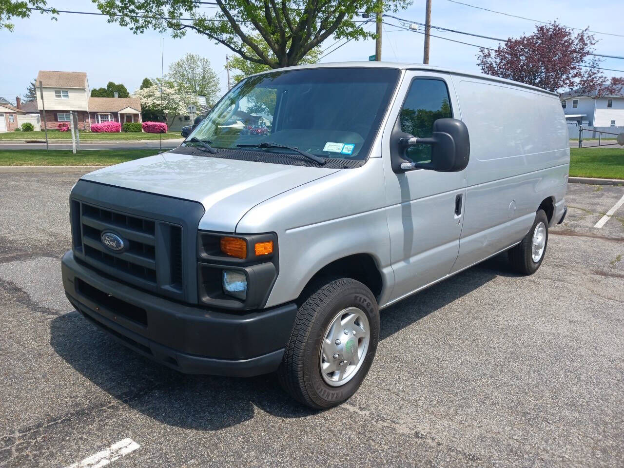 2012 FORD E-150