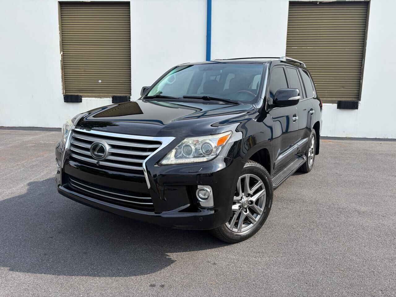 2015 LEXUS LX
