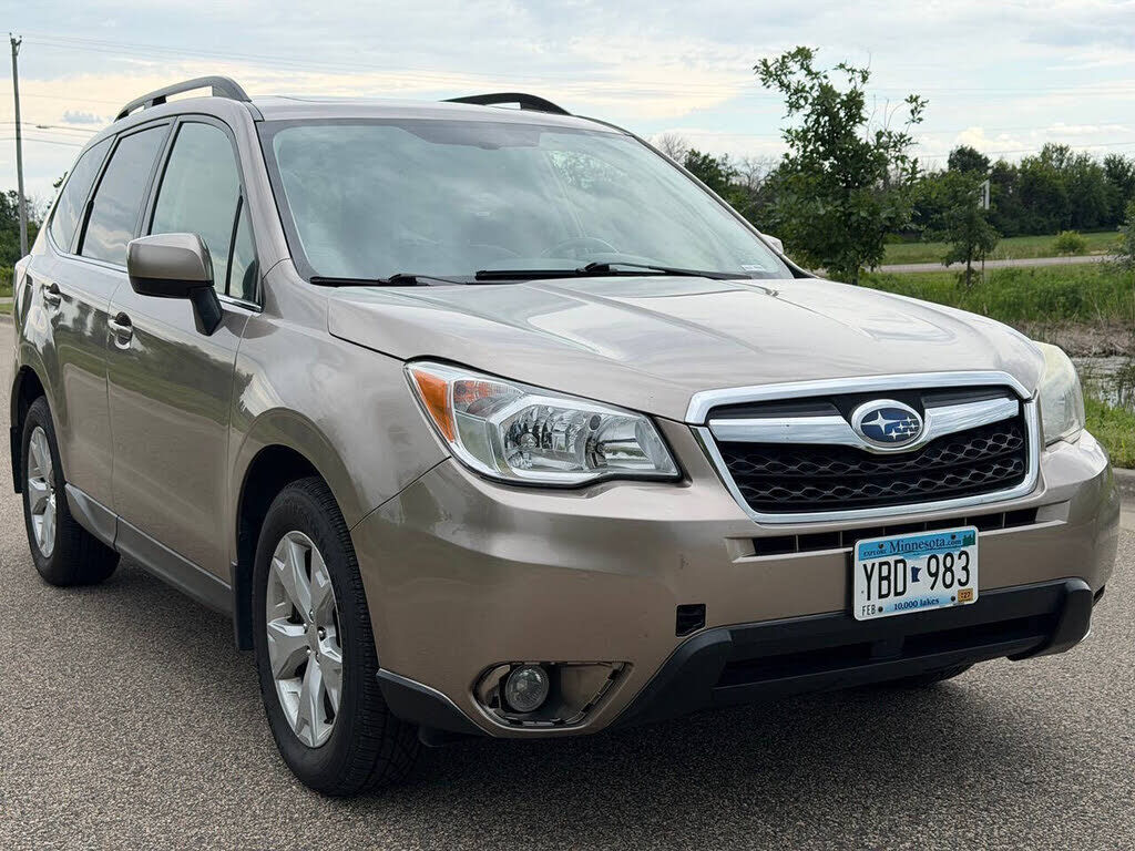 2015 SUBARU Forester