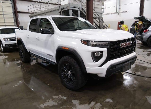2024 GMC Canyon