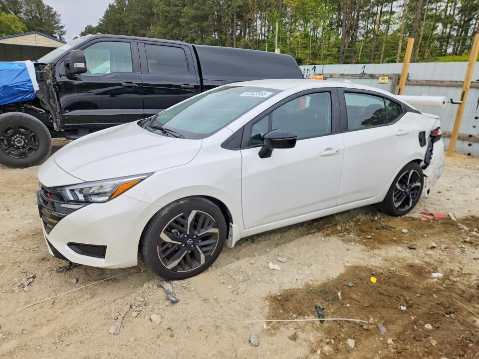 2024 NISSAN Versa