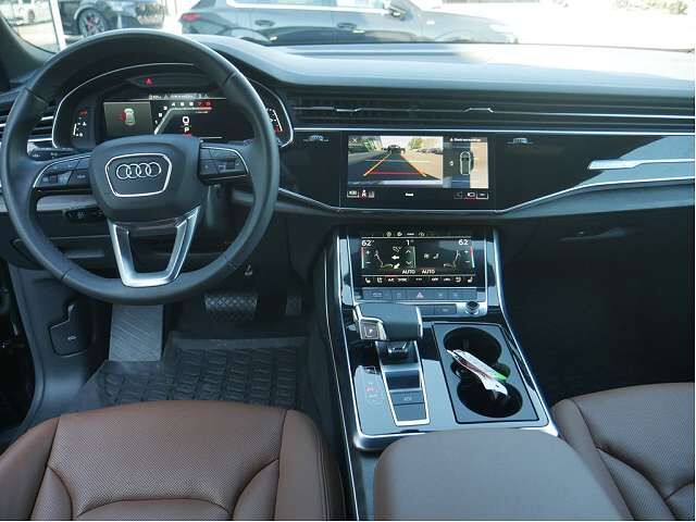 2023 Audi Q8