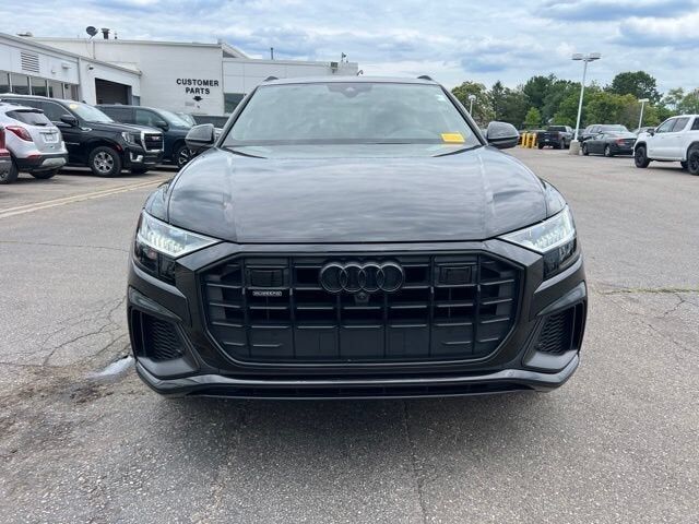 2022 Audi Q8