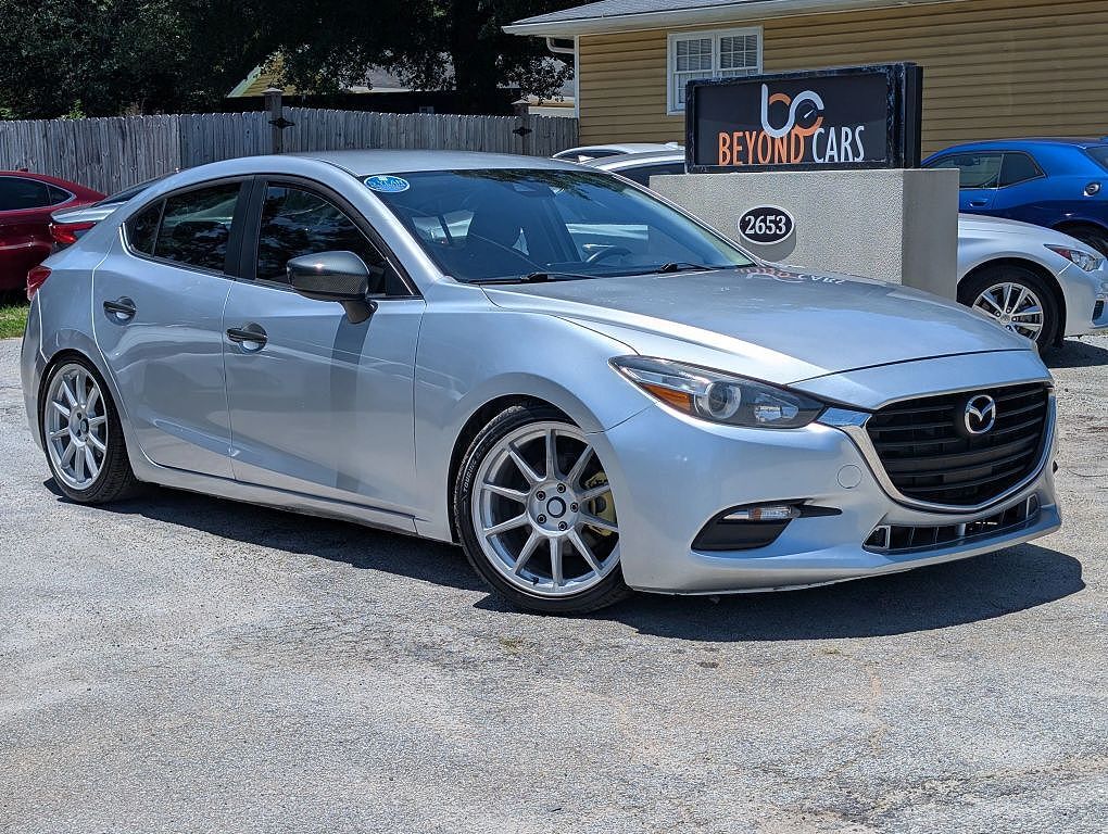 2018 MAZDA Mazda3