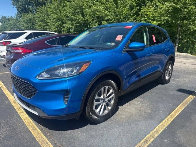 2021 FORD Escape
