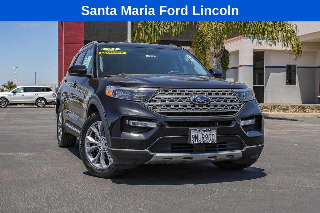 2023 FORD Explorer
