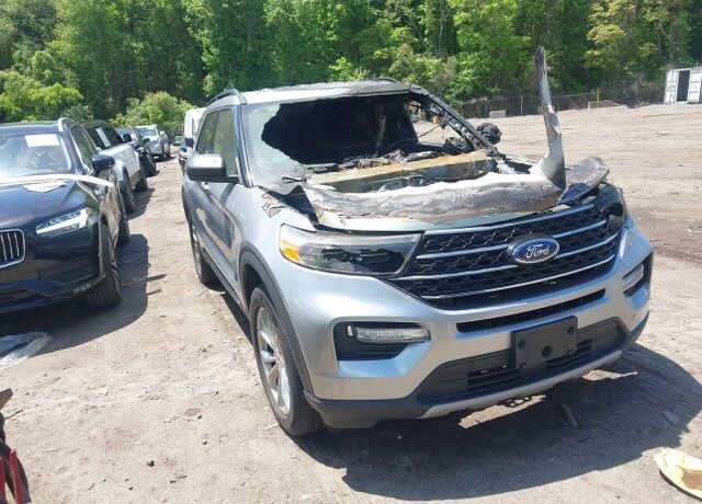 2020 FORD Explorer