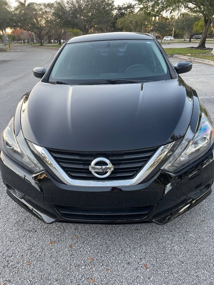2017 NISSAN Altima