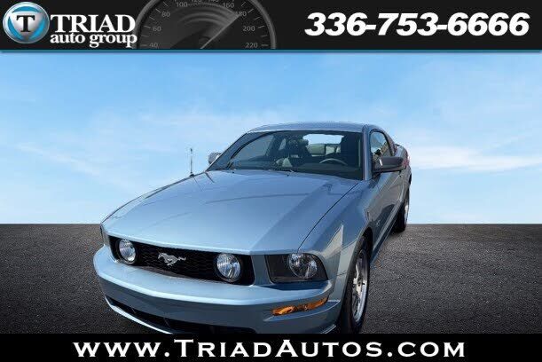2005 FORD Mustang