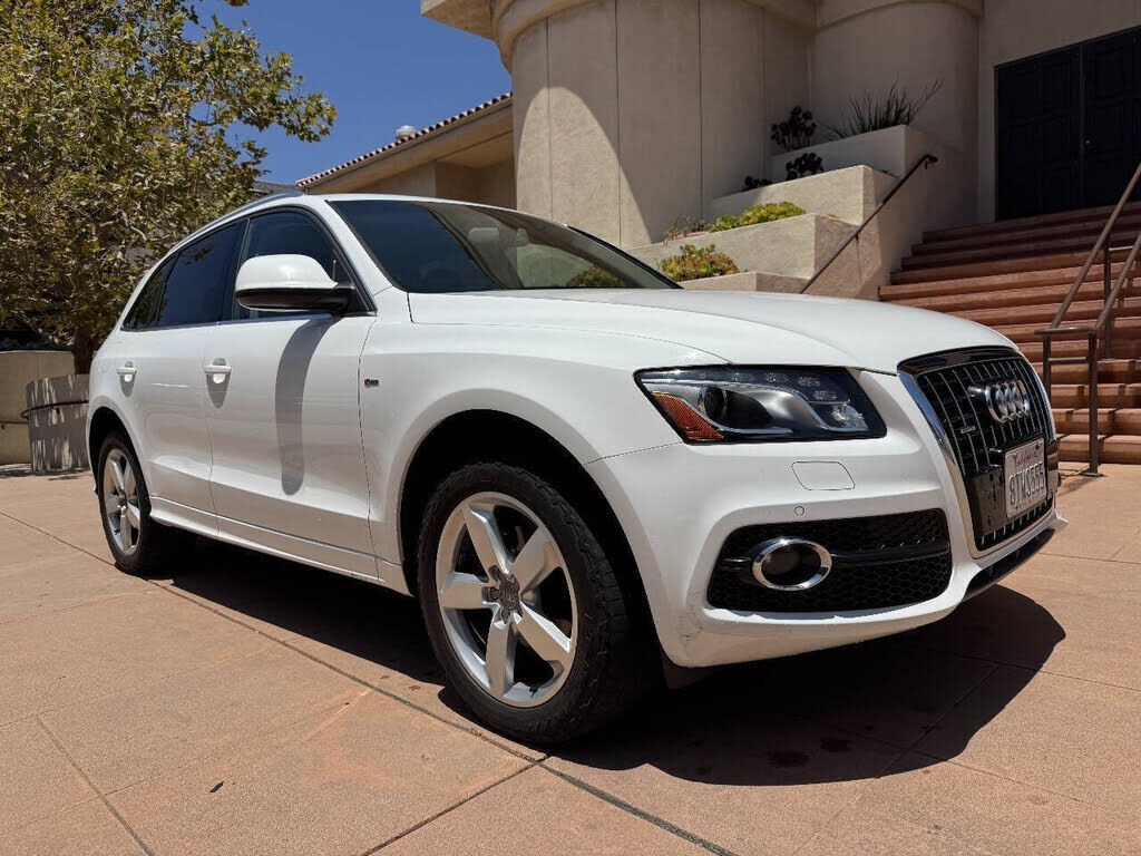 2012 AUDI Q5