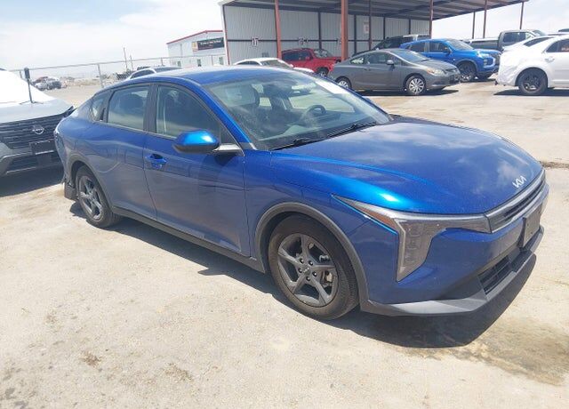 2025 KIA K4