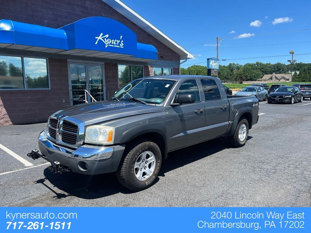 2005 DODGE Dakota