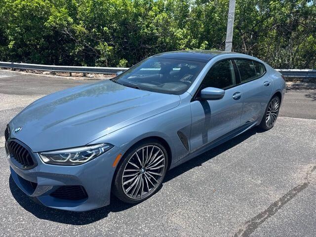 2022 BMW M8