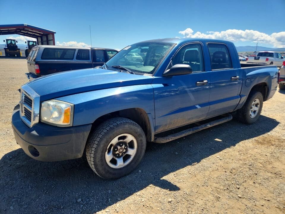 2005 DODGE Dakota