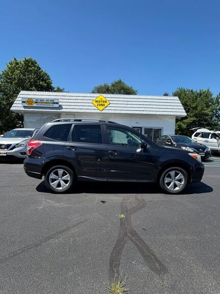 2015 SUBARU Forester