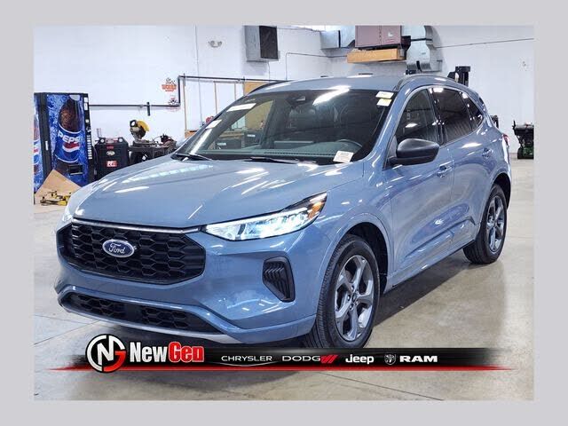 2024 FORD Escape