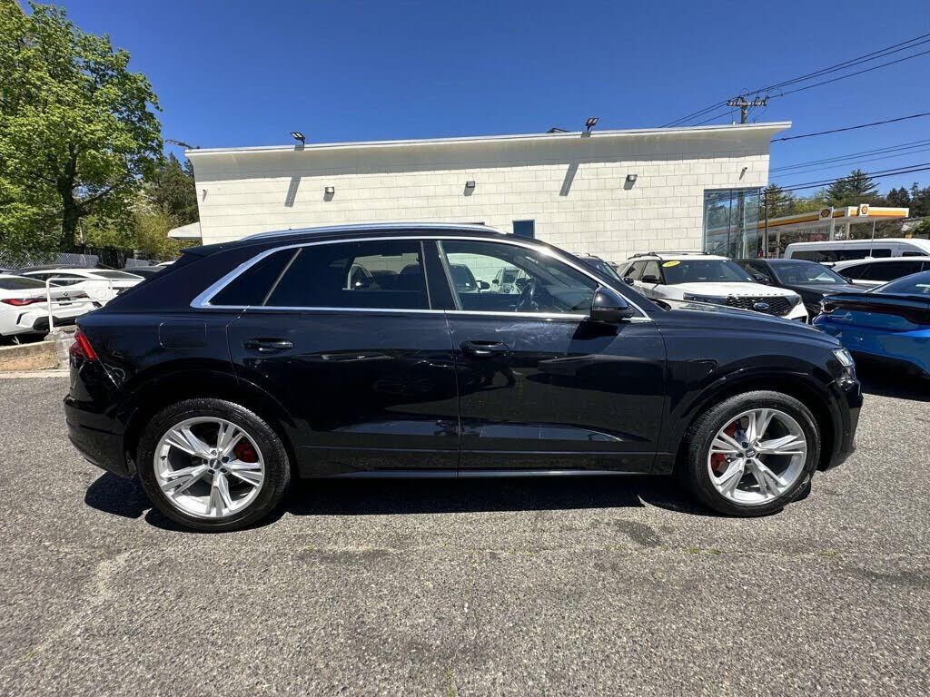 2019 Audi Q8