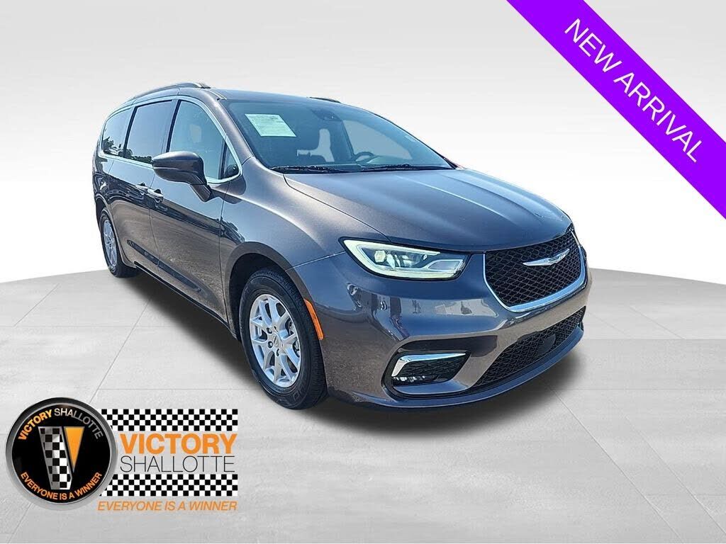2022 CHRYSLER Pacifica
