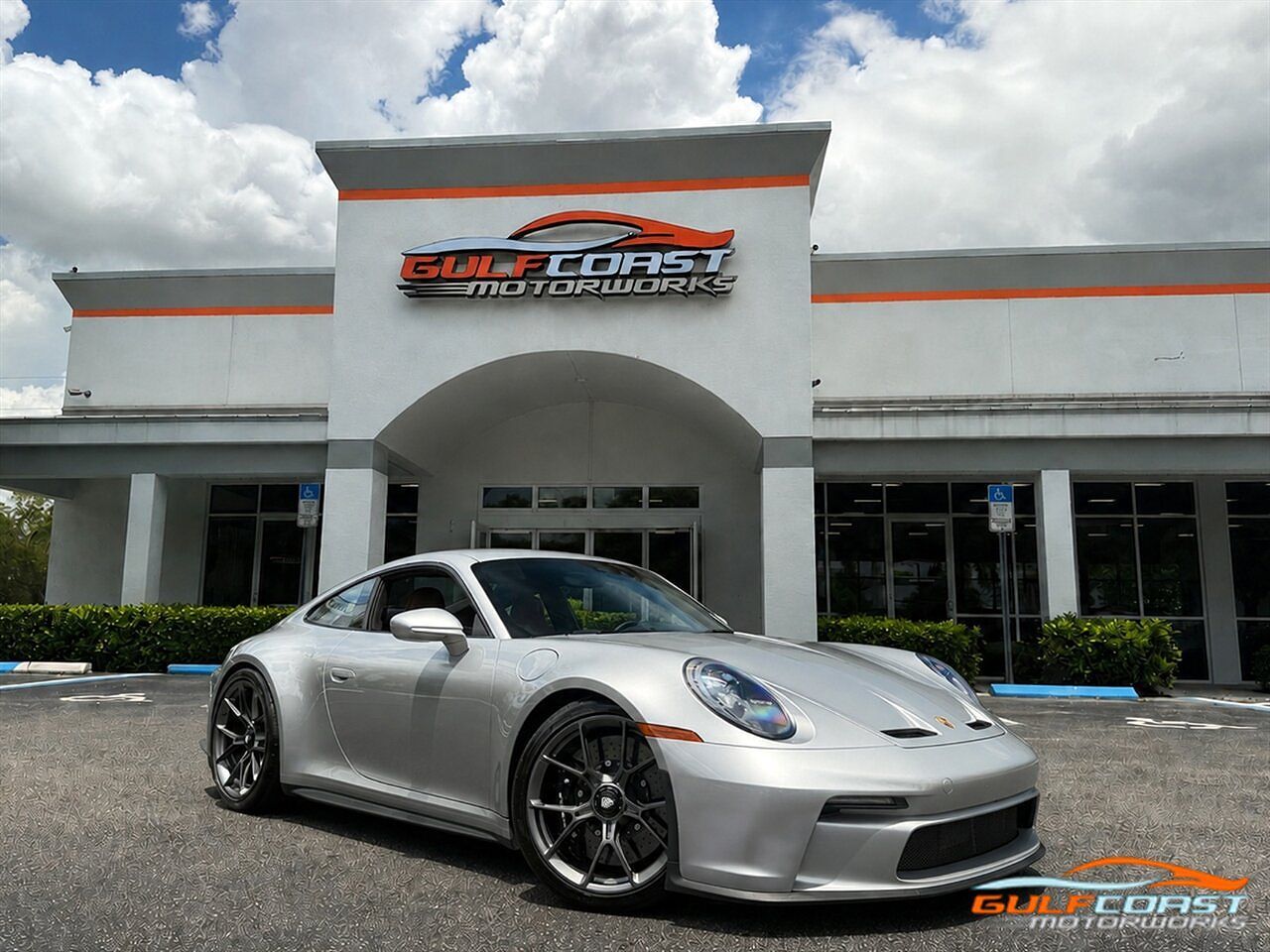 2024 PORSCHE 911