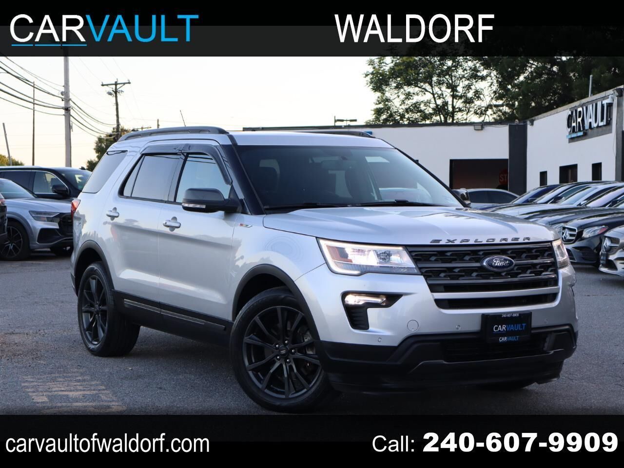 2018 FORD Explorer